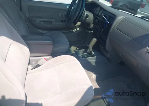 2004 Toyota Tacoma Prerunner from USA, damaged, VIN 5TEGM92N94Z357506